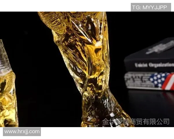 足球明星专用杯高清图片展示球迷必备的收藏品与时尚潮流结合