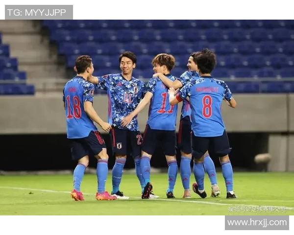 日本足球明星在国内外的受欢迎程度不断攀升引发广泛关注与讨论