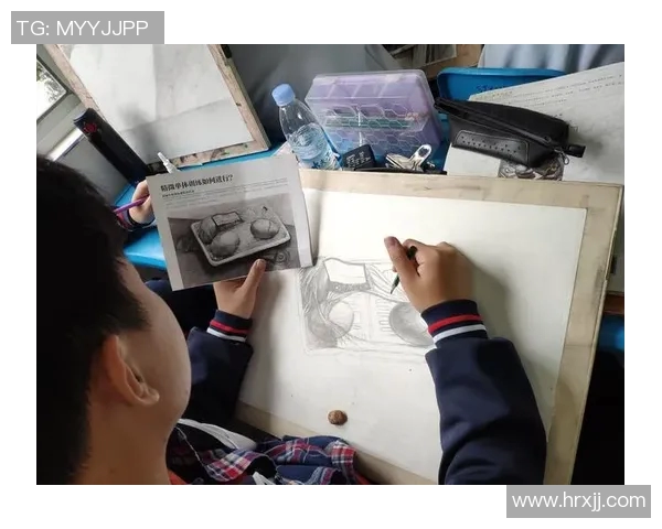 足球明星素描头像艺术展现与背后故事的深度解析