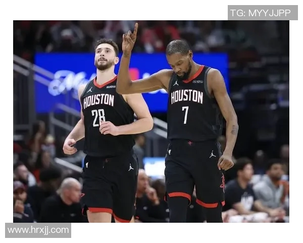 火箭队与森林狼的激烈对决分析及赛后精彩瞬间回顾 火箭队与森林狼的激烈对决分析及赛后精彩瞬间回顾